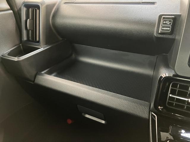 タントカスタムＲＳ　フルセグナビ　バックカメラ　後席モニター衝突被害軽減ブレーキ　コーナーセンサー　両側電動スライドドア　シートヒーター　ＬＥＤ　フルセグナビ　ＤＶＤ　Ｂｌｕｅｔｏｏｔｈ　後席モニター　バックカメラ　前後ドラレコ　オートライト　スマートキー（滋賀県）の中古車