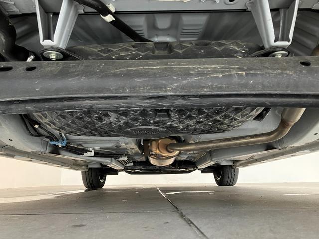 タントカスタムＲＳ　フルセグナビ　バックカメラ　後席モニター衝突被害軽減ブレーキ　コーナーセンサー　両側電動スライドドア　シートヒーター　ＬＥＤ　フルセグナビ　ＤＶＤ　Ｂｌｕｅｔｏｏｔｈ　後席モニター　バックカメラ　前後ドラレコ　オートライト　スマートキー（滋賀県）の中古車