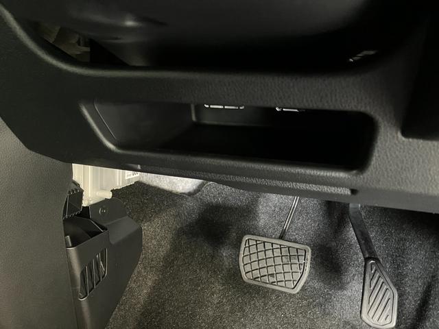 ムーヴキャンバスセオリーＧ　届出済未使用車　両側電動スライドドア　ＬＥＤ衝突被害軽減ブレーキ　コーナーセンサー　バックカメラ（ナビ装着時用）　両側電動スライドドア　前席シートヒーター　電動パーキングブレーキ　ＬＥＤヘッドライト　オートエアコン　スマートキー　エコアイドル（滋賀県）の中古車