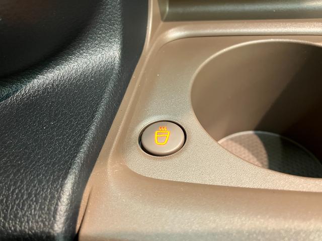 ムーヴキャンバスセオリーＧ　届出済未使用車　両側電動スライドドア　ＬＥＤ衝突被害軽減ブレーキ　コーナーセンサー　バックカメラ（ナビ装着時用）　両側電動スライドドア　前席シートヒーター　電動パーキングブレーキ　ＬＥＤヘッドライト　オートエアコン　スマートキー　エコアイドル（滋賀県）の中古車