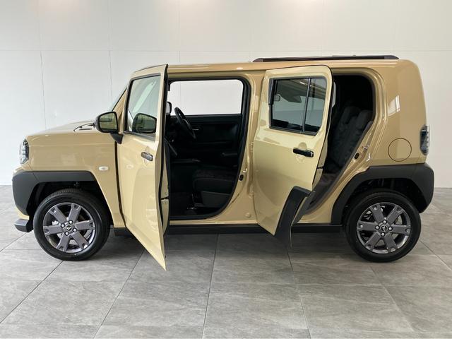 タフトＧ　ダーククロムベンチャー　届出済未使用車　　スマートキー衝突被害軽減ブレーキ　コーナーセンサー　バックカメラ（ナビ装着時用）　前席シートヒーター　電動パーキングブレーキ　１５インチ専用アルミホイール　オートライト　オートエアコン　スマートキー　エコアイドル（滋賀県）の中古車