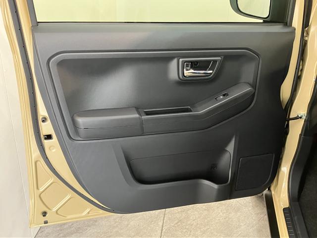 タフトＧ　ダーククロムベンチャー　届出済未使用車　　スマートキー衝突被害軽減ブレーキ　コーナーセンサー　バックカメラ（ナビ装着時用）　前席シートヒーター　電動パーキングブレーキ　１５インチ専用アルミホイール　オートライト　オートエアコン　スマートキー　エコアイドル（滋賀県）の中古車