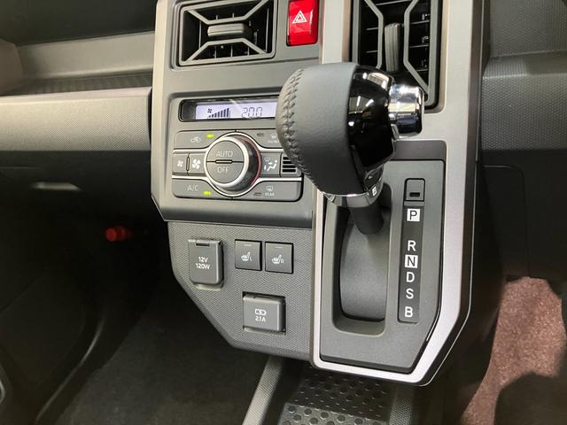 タフトＧ　ダーククロムベンチャー　届出済未使用車　　スマートキー衝突被害軽減ブレーキ　コーナーセンサー　バックカメラ（ナビ装着時用）　前席シートヒーター　電動パーキングブレーキ　１５インチ専用アルミホイール　オートライト　オートエアコン　スマートキー　エコアイドル（滋賀県）の中古車