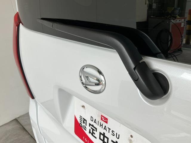 タントＸ　届出済未使用車　左側電動スライドドア　ＬＥＤヘッドライト衝突被害軽減ブレーキ　コーナーセンサー　バックカメラ（ナビ装着時用）　前席シートヒーター　電動パーキングブレーキ　　電動格納ミラー　オートライト　オートエアコン　スマートキー　エコアイドル（滋賀県）の中古車