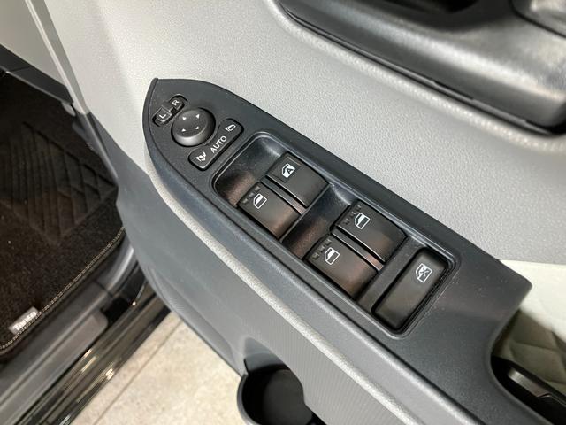 タントＸ　フルセグナビ　バックカメラ　ドラレコ　走行１万７千キロ追突被害軽減ブレーキ　コーナーセンサー　ＬＥＤ　スマートキー　左側電動スライドドア　フルセグナビ　ＤＶＤ　Ｂｌｕｅｔｏｏｔｈ　ＵＳＢ　オートエアコン　オートライト　前後ドラレコ（滋賀県）の中古車