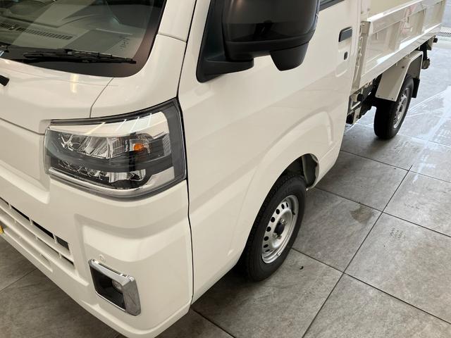 ハイゼットトラック多目的ダンプ　４ＷＤ　ディスプレイオーディオ　バックカメラ衝突被害軽減ブレーキ　コーナーセンサー　ＬＥＤヘッドライト　スマートキー　パワーウインドウ　　荷台作業灯　Ｈｉ−Ｌｏ切り替え　オートライト　Ｂｌｕｅｔｏｏｔｈ　ＵＳＢ　プッシュボタンスタート（滋賀県）の中古車
