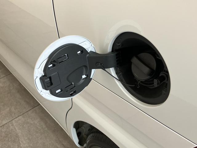 タントＸ　左側電動スライドドア　ＬＥＤヘッド　前席シートヒーター衝突被害軽減ブレーキ　コーナーセンサー　バックカメラ（ナビ装着時用）　左側電動スライドドア　前席シートヒーター　電動パーキング　ＬＥＤヘッド　オートライト　オートエアコン　スマートキー　エコアイドル（滋賀県）の中古車