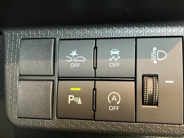 タントＸ　左側電動スライドドア　ＬＥＤヘッド　前席シートヒーター衝突被害軽減ブレーキ　コーナーセンサー　バックカメラ（ナビ装着時用）　左側電動スライドドア　前席シートヒーター　電動パーキング　ＬＥＤヘッド　オートライト　オートエアコン　スマートキー　エコアイドル（滋賀県）の中古車