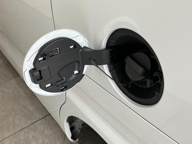 タントＸ　左側電動スライドドア　前席シートヒーター　ＬＥＤ衝突被害軽減ブレーキ　コーナーセンサー　バックカメラ（ナビ装着時用）　左側電動スライドドア　前席シートヒーター　電動パーキングブレーキ　ＬＥＤ　オートライト　オートエアコン　スマートキー　エコアイドル（滋賀県）の中古車