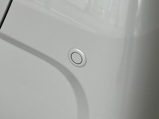タントＸ　左側電動スライドドア　前席シートヒーター　ＬＥＤ衝突被害軽減ブレーキ　コーナーセンサー　バックカメラ（ナビ装着時用）　左側電動スライドドア　前席シートヒーター　電動パーキングブレーキ　ＬＥＤ　オートライト　オートエアコン　スマートキー　エコアイドル（滋賀県）の中古車