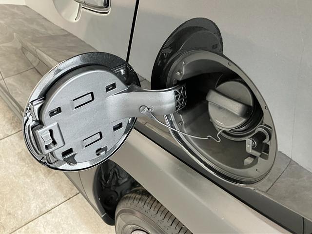 タフトＧ　ダーククロムベンチャー　届出済未使用車　前席シートヒータ衝突被害軽減ブレーキ　コーナーセンサー　ＬＥＤヘッドライト　バックカメラ（ナビ装着時用）　スマートキー　　前席シートヒーター　電動パーキングブレーキ　オートライト　スマートキー　エコアイドル（滋賀県）の中古車