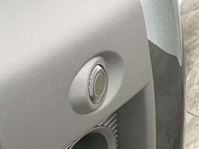 タフトＧ　ダーククロムベンチャー　届出済未使用車　前席シートヒータ衝突被害軽減ブレーキ　コーナーセンサー　ＬＥＤヘッドライト　バックカメラ（ナビ装着時用）　スマートキー　　前席シートヒーター　電動パーキングブレーキ　オートライト　スマートキー　エコアイドル（滋賀県）の中古車