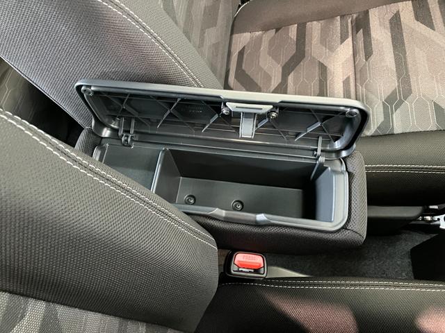 タフトＧ　ダーククロムベンチャー　届出済未使用車　前席シートヒータ衝突被害軽減ブレーキ　コーナーセンサー　ＬＥＤヘッドライト　バックカメラ（ナビ装着時用）　スマートキー　　前席シートヒーター　電動パーキングブレーキ　オートライト　スマートキー　エコアイドル（滋賀県）の中古車