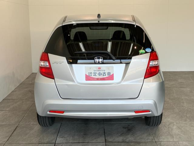 フィット１３Ｇ　ワンセグナビ　ＥＴＣ　キーレス　走行６万４千キロ台ＵＳＢ　キーレス　電格ミラー　運転席シートリフター　ＥＣＯＮモードスイッチ（滋賀県）の中古車