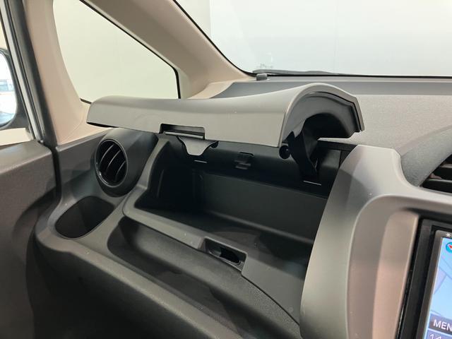 フィット１３Ｇ　ワンセグナビ　ＥＴＣ　キーレス　走行６万４千キロ台ＵＳＢ　キーレス　電格ミラー　運転席シートリフター　ＥＣＯＮモードスイッチ（滋賀県）の中古車