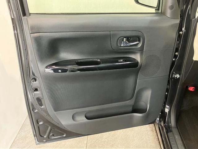 ムーヴキャンバスＸリミテッドメイクアップＳＡ２　４ＷＤ　パノラマカメラ追突被害軽減ブレーキ　スマアシ２　スマートキー　両側電動スライドドア　ディスプレイオーディオ　パノラマカメラ　オートエアコン　ＤＶＤ　Ｂｌｕｅｔｏｏｔｈ　ＵＳＢ　エコアイドル（滋賀県）の中古車