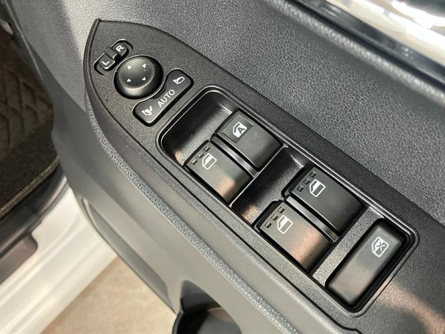 タントカスタムＸ　両側電動スライドドア　前席シートヒーター追突被害軽減ブレーキ　スマアシ　コーナーセンサー　ＬＥＤ　スマートキー　両側電動スライドドア　前席シートヒーター　オートエアコン　ナビ取付時用バックカメラ　１４インチアルミ　エコアイドル（滋賀県）の中古車