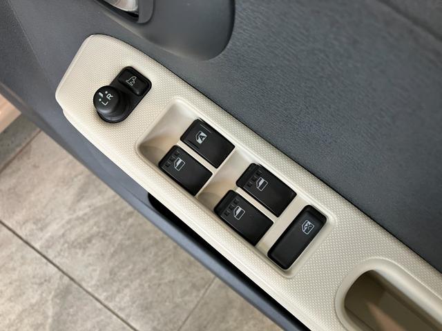 ミラココアココアプラスＧ　スマートキー　バックカメラ　車検整備付スマートキー　ベンチシート　オートエアコン　ＣＤステレオ（滋賀県）の中古車