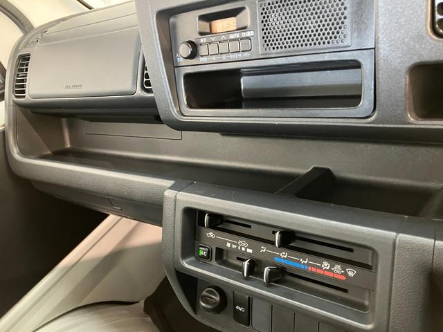 ハイゼットトラックローダンプ　電動　４ＷＤ　４ＡＴ　４枚リーフスプリングパートタイム４ＷＤ　４ＡＴ　４枚リーフスプリング　ＡＭ／ＦＭラジオ　マニュアルエアコン　マニュアルレベリング　電動ローダンプ（滋賀県）の中古車