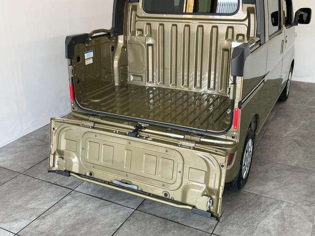 ハイゼットカーゴデッキバンＧ　４ＷＤ　ＬＥＤ　キーレス追突被害軽減ブレーキ　スマアシ３　キーレス　パワーウインドウ　パートタイム４ＷＤ　両側スライドドア　エコアイドル（滋賀県）の中古車