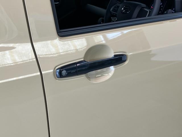 タフトＧダーククロムベンチャー　届出済未使用車　前席シートヒーター追突被害軽減ブレーキ　コーナーセンサー　ＬＥＤ　スマートキー　オートエアコン　前席シートヒーター　ナビ取付時用バックカメラ　スカイフィールトップ　１５インチアルミ　オートライト　エコアイドル（滋賀県）の中古車