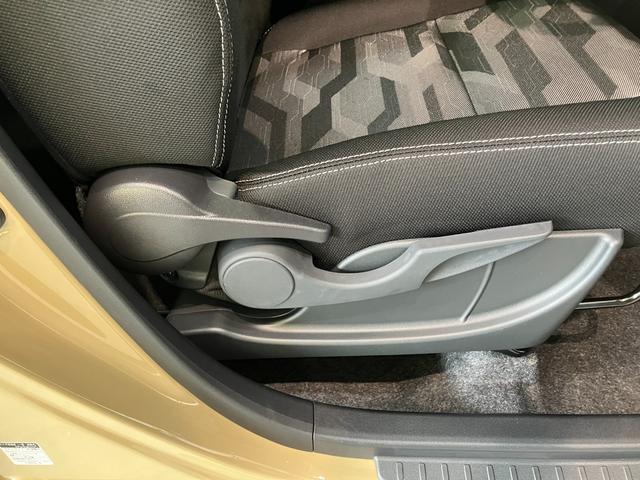 タフトＧダーククロムベンチャー　届出済未使用車　前席シートヒーター追突被害軽減ブレーキ　コーナーセンサー　ＬＥＤ　スマートキー　オートエアコン　前席シートヒーター　ナビ取付時用バックカメラ　スカイフィールトップ　１５インチアルミ　オートライト　エコアイドル（滋賀県）の中古車