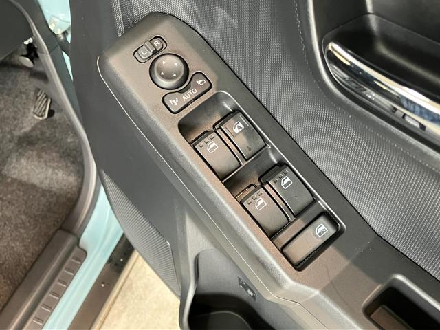 タフトＧダーククロムベンチャー　届出済未使用車　前席シートヒーター追突被害軽減ブレーキ　コーナーセンサー　ＬＥＤ　スマートキー　オートエアコン　前席シートヒーター　ナビ取付時用バックカメラ　電動パーキングブレーキ　オートライト　エコアイドル（滋賀県）の中古車