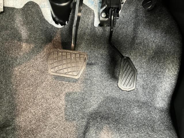 タフトＧダーククロムベンチャー　届出済未使用車　前席シートヒーター追突被害軽減ブレーキ　コーナーセンサー　ＬＥＤ　スマートキー　オートエアコン　前席シートヒーター　ナビ取付時用バックカメラ　電動パーキングブレーキ　オートライト　エコアイドル（滋賀県）の中古車
