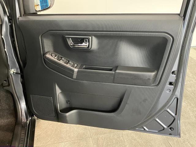 タフトＧダーククロムベンチャー　ＬＥＤ　届出済未使用車追突被害軽減ブレーキ　コーナーセンサー　ＬＥＤ　スマートキー　オートエアコン　前席シートヒーター　ナビ取付時用バックカメラ　オートライト　エコアイドル（滋賀県）の中古車