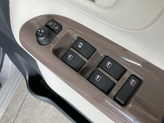 ムーヴキャンバスＸメイクアップリミテッドＳＡ３　フルセグナビ　パノラマカメラ追突被害軽減ブレーキ　スマアシ３　スマートキー　両側電動スライドドア　オートエアコン　フルセグナビ　ＤＶＤ　Ｂｌｕｅｔｏｏｔｈ　ＵＳＢ　ナビ連動ドラレコ　パノラマカメラ　オートライト　エコアイドル（滋賀県）の中古車