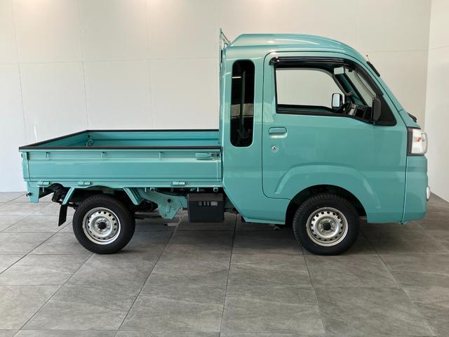 ハイゼットトラックジャンボＳＡ３ｔ　５ＭＴ　４ＷＤ　フルセグナビ　ドラレコ衝突被害軽減ブレーキ・スマアシ３ｔ　ＬＥＤヘッドライト　キーレス　パワーウインドウ　荷台作業灯　ドラレコ　フルセグナビ　ＤＶＤ　Ｂｌｕｅｔｏｏｔｈ　ＵＳＢ　パートタイム４ＷＤ　リヤ４枚リーフスプリング（滋賀県）の中古車