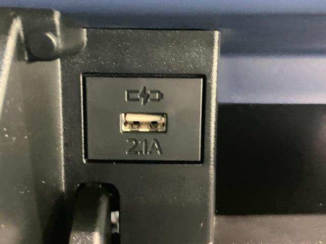 タントカスタムＸセレクション　４ＷＤ　フルセグナビ　バックカメラ追突被害軽減ブレーキ　コーナーセンサー　ＬＥＤヘッド　スマートキー　両側電動スライドドア　前席シートヒーター　オートエアコン　ＤＶＤ　Ｂｌｕｅｔｏｏｔｈ　ＵＳＢ　オートライト　エコアイドル（滋賀県）の中古車