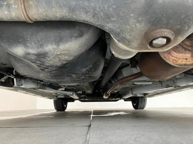 タントカスタムＸセレクション　４ＷＤ　フルセグナビ　バックカメラ追突被害軽減ブレーキ　コーナーセンサー　ＬＥＤヘッド　スマートキー　両側電動スライドドア　前席シートヒーター　オートエアコン　ＤＶＤ　Ｂｌｕｅｔｏｏｔｈ　ＵＳＢ　オートライト　エコアイドル（滋賀県）の中古車