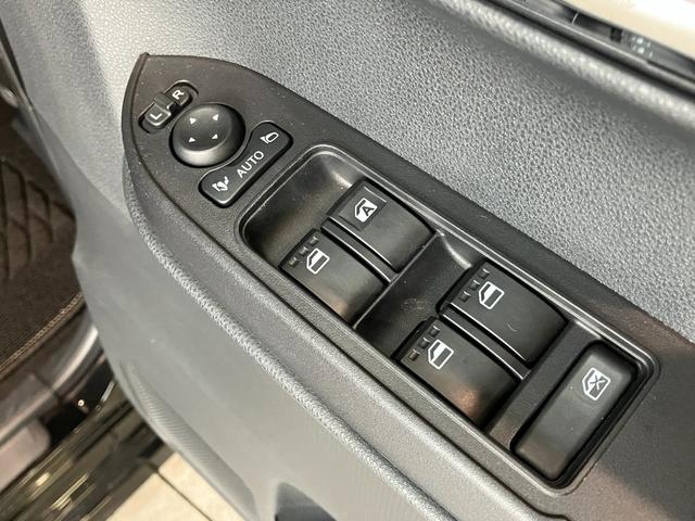 タントカスタムＲＳ　１０型ナビ　バックカメラ　レーダークルコン追突被害軽減ブレーキ　スマアシ　コーナーセンサー　ＬＥＤ　スマートキー　両側電動スライドドア　前席シートヒーター　１０型フルセグナビ　ＤＶＤ　Ｂｌｕｅｔｏｏｔｈ　ＵＳＢ　バックカメラ　前後ドラレコ（滋賀県）の中古車