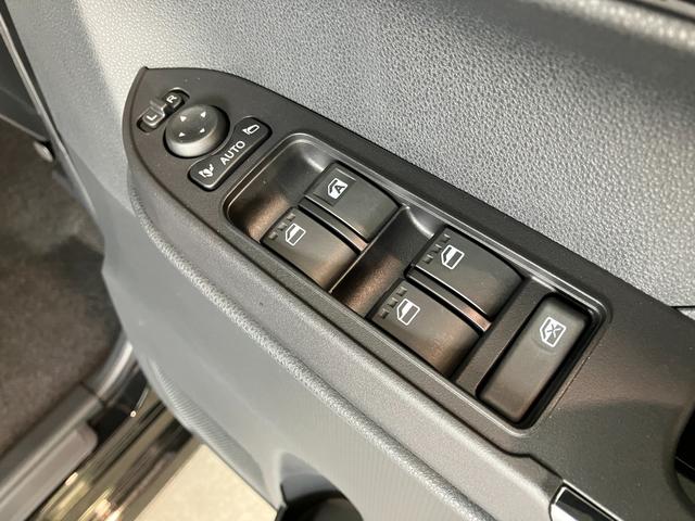 タントカスタムＸ　両側電動スライドドア　届出済未使用車追突被害軽減ブレーキ　スマアシ　コーナーセンサー　ＬＥＤ　スマートキー　両側電動スライドドア　前席シートヒーター　オートエアコン　ナビ取付時用バックカメラ（滋賀県）の中古車