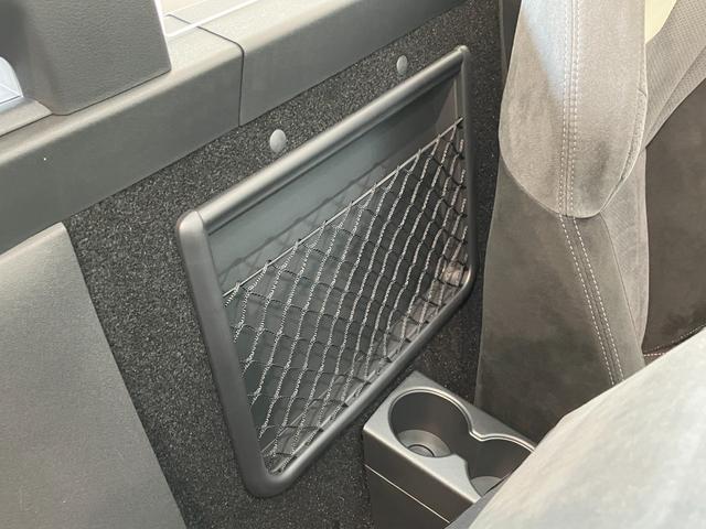 コペンエクスプレイＳ　フルセグナビ　バックカメラ　届出済未使用車ビルシュタインショックアブソーバ　レカロシート　ＭＯＭＯステ　ＬＥＤ　スマートキー　シートヒーター　フルセグナビ　ＤＶＤ　Ｂｌｕｅｔｏｏｔｈ　ＵＳＢ　パドルシフト　電動オープンルーフ（滋賀県）の中古車