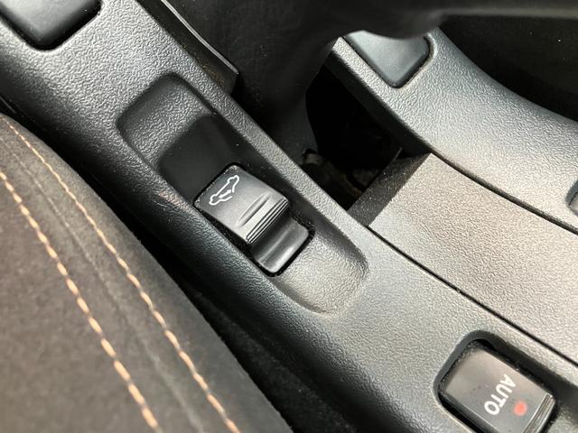 コペンローブ　Ｓ　フルセグナビ　バックカメラ　ドラレコ　車検整備付フルセグナビ　Ｂｌｕｅｔｏｏｔｈ　ＤＶＤ再生　バックカメラ　ドライブレコーダー　前席シートヒーター　パドルシフト　ＭＯＭＯ製ハンドル　レカロシート　ビルシュタイン製ショックアブソーバー　ＬＥＤ（滋賀県）の中古車