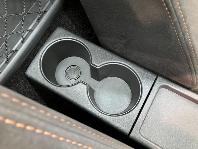 コペンローブ　Ｓ　フルセグナビ　バックカメラ　ドラレコ　車検整備付フルセグナビ　Ｂｌｕｅｔｏｏｔｈ　ＤＶＤ再生　バックカメラ　ドライブレコーダー　前席シートヒーター　パドルシフト　ＭＯＭＯ製ハンドル　レカロシート　ビルシュタイン製ショックアブソーバー　ＬＥＤ（滋賀県）の中古車