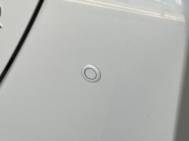 トールカスタムＧ　フルセグナビ　バックカメラ　両側電動スライドドア追突被害軽減ブレーキ　スマアシ　コーナーセンサー　ＬＥＤ　スマートキー　両側電動スライドドア　フルセグナビ　ＤＶＤ　Ｂｌｕｅｔｏｏｔｈ　ＵＳＢ　バックカメラ　レーダークルーズコントロール（滋賀県）の中古車