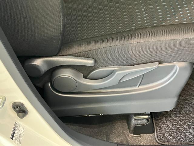 トールカスタムＧ　フルセグナビ　バックカメラ　両側電動スライドドア追突被害軽減ブレーキ　スマアシ　コーナーセンサー　ＬＥＤ　スマートキー　両側電動スライドドア　フルセグナビ　ＤＶＤ　Ｂｌｕｅｔｏｏｔｈ　ＵＳＢ　バックカメラ　レーダークルーズコントロール（滋賀県）の中古車