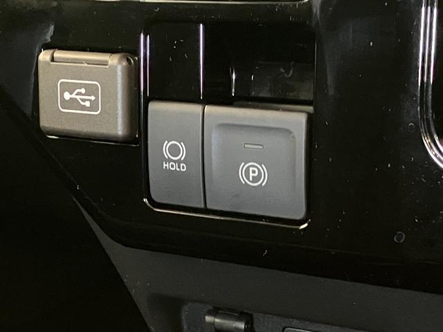 トールカスタムＧ　フルセグナビ　バックカメラ　両側電動スライドドア追突被害軽減ブレーキ　スマアシ　コーナーセンサー　ＬＥＤ　スマートキー　両側電動スライドドア　フルセグナビ　ＤＶＤ　Ｂｌｕｅｔｏｏｔｈ　ＵＳＢ　バックカメラ　レーダークルーズコントロール（滋賀県）の中古車