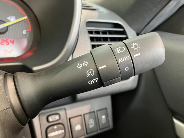 コペンエクスプレイ　電動オープンルーフ　届出済未使用車ＬＥＤヘッドライト　スマートキー　シートヒーター　オートライト　エコアイドル（滋賀県）の中古車