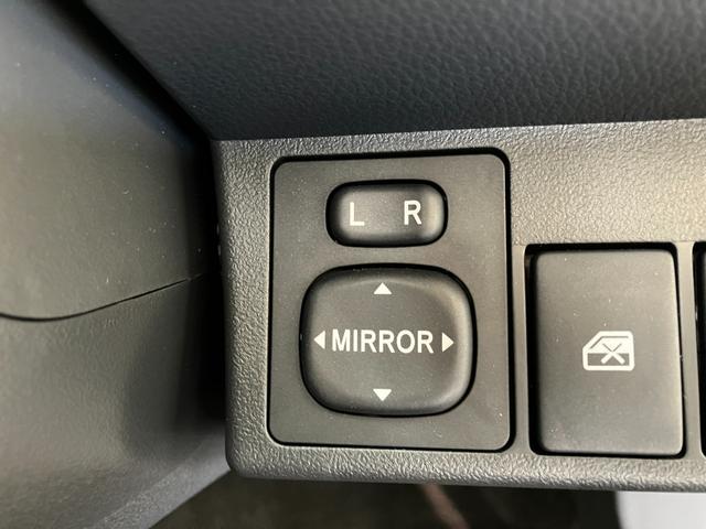 コペンエクスプレイ　電動オープンルーフ　届出済未使用車ＬＥＤヘッドライト　スマートキー　シートヒーター　オートライト　エコアイドル（滋賀県）の中古車