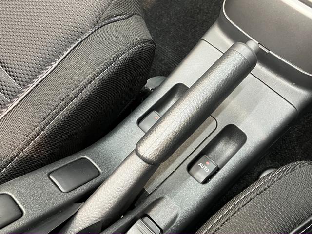 コペンエクスプレイ　電動オープンルーフ　届出済未使用車ＬＥＤヘッドライト　スマートキー　シートヒーター　オートライト　エコアイドル（滋賀県）の中古車