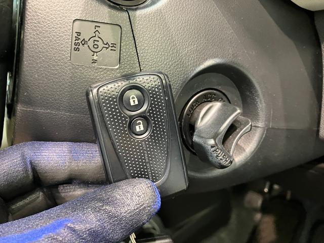 ミラココアココアプラスＸスペシャルコーデ　ＣＤステレオ　車検整備付オートエアコン　スマートキー　ベンチシート　オートエアコン　ＣＤステレオ　電動格納ドアミラー　エコアイドル　シートリフター（滋賀県）の中古車