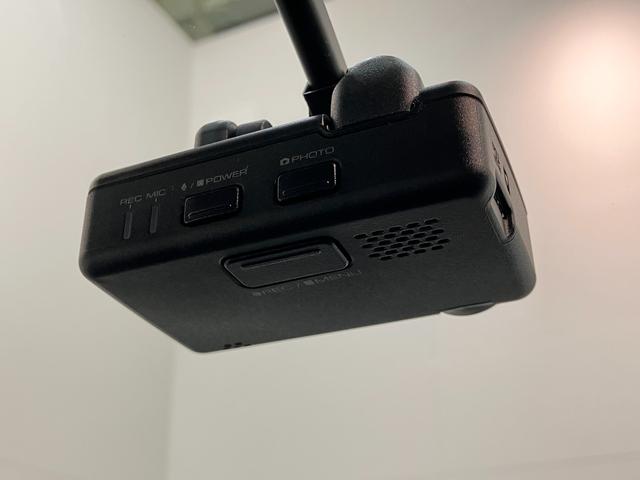 ワゴンＲスティングレーハイブリッドＴターボ　４ＷＤ　フルセグナビ　パノラマカメラ衝突被害軽減ブレーキ　ＬＥＤ　スマートキー　前席シートヒーター　オートエアコン　フルセグナビ　ＤＶＤ　Ｂｌｕｅｔｏｏｔｈ　ＵＳＢ　パノラマカメラ　レーダークルーズコントロール　前後ドラレコ（滋賀県）の中古車