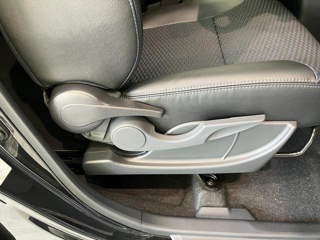 タントカスタムＸ　届出済未使用車　両側電動スライドドア　ＬＥＤ追突被害軽減ブレーキ　スマアシ　コーナーセンサー　ＬＥＤ　スマートキー　両側電動スライドドア　前席シートヒーター　オートエアコン　ナビ取付時用バックカメラ　オートライト　エコアイドル（滋賀県）の中古車