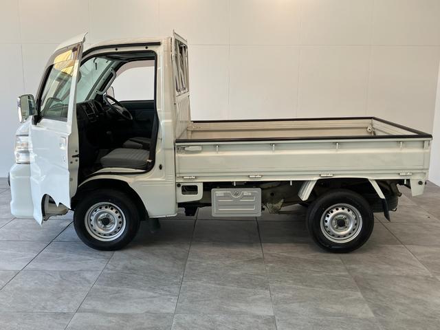 ハイゼットトラックエクストラ　ＡＴ車　パートタイム４ＷＤ　キーレスパートタイム４ＷＤ　キーレス　パワーウインドウ　ＣＤステレオ　荷台作業灯　マニュアルエアコン　リヤ４枚リーフスプリング（滋賀県）の中古車