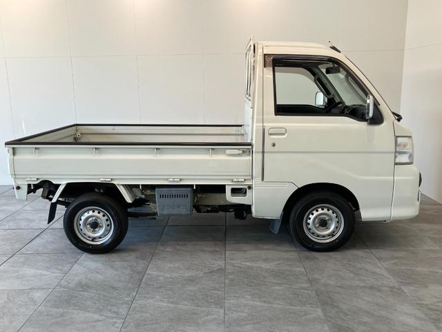 ハイゼットトラックエクストラ　ＡＴ車　パートタイム４ＷＤ　キーレスパートタイム４ＷＤ　キーレス　パワーウインドウ　ＣＤステレオ　荷台作業灯　マニュアルエアコン　リヤ４枚リーフスプリング（滋賀県）の中古車