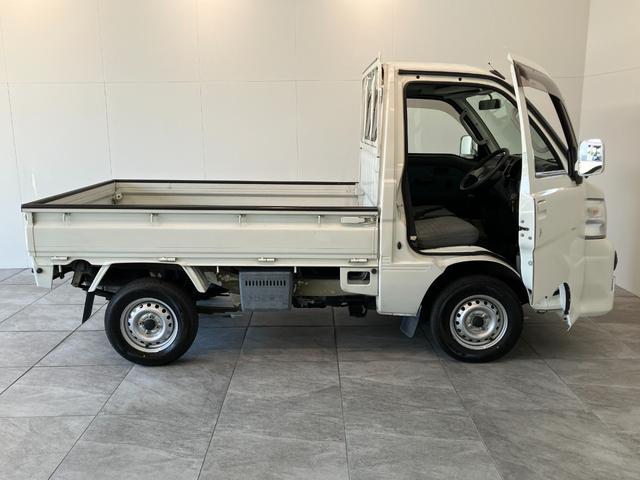 ハイゼットトラックエクストラ　ＡＴ車　パートタイム４ＷＤ　キーレスパートタイム４ＷＤ　キーレス　パワーウインドウ　ＣＤステレオ　荷台作業灯　マニュアルエアコン　リヤ４枚リーフスプリング（滋賀県）の中古車